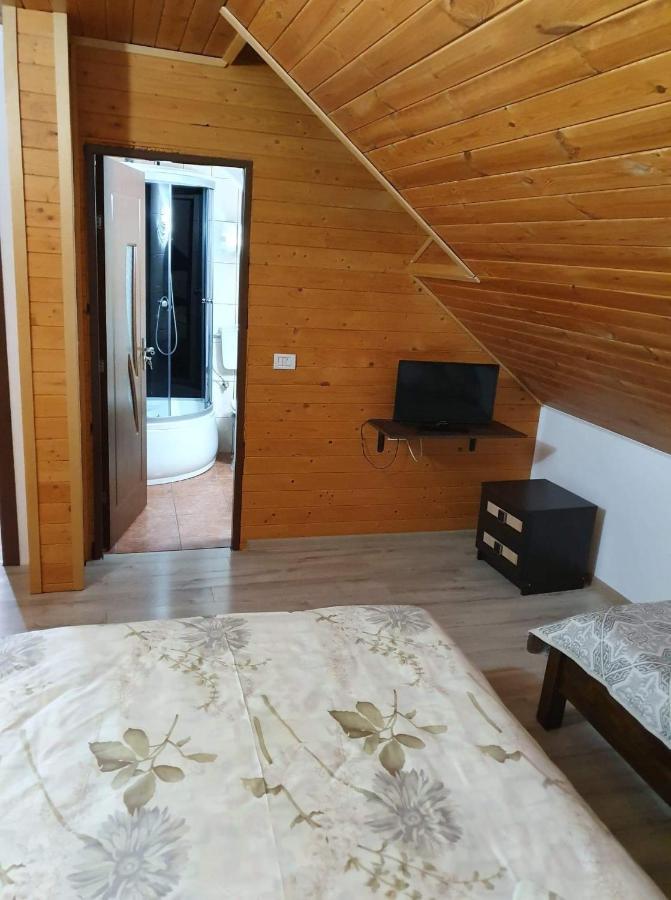 Vila Aslam Hotel Gura Humorului Bagian luar foto